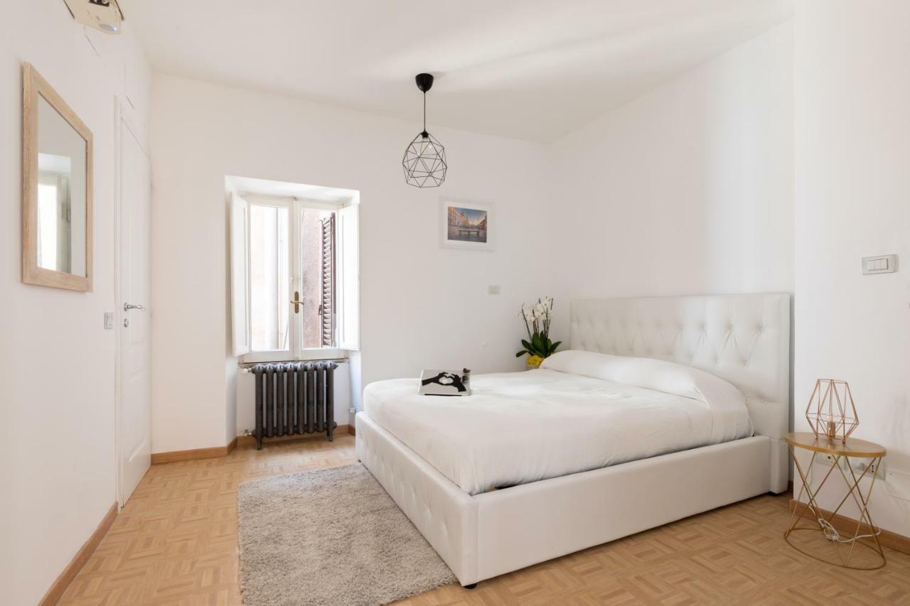 Presidential Penthouse Navona Daire Roma Dış mekan fotoğraf